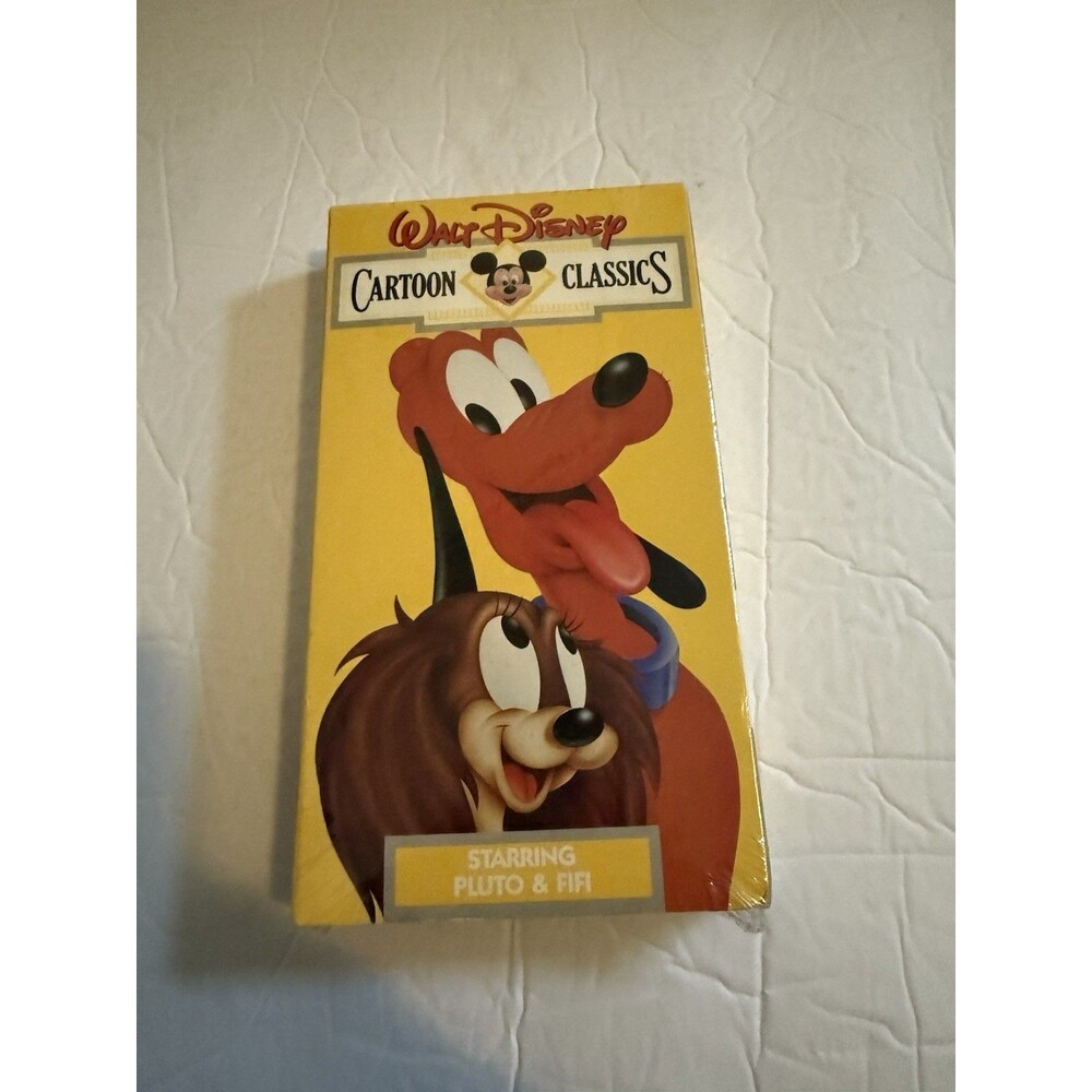 Walt Disney Cartoon Classics Volume 10 - Starring Pluto & Fifi (VHS 1991)